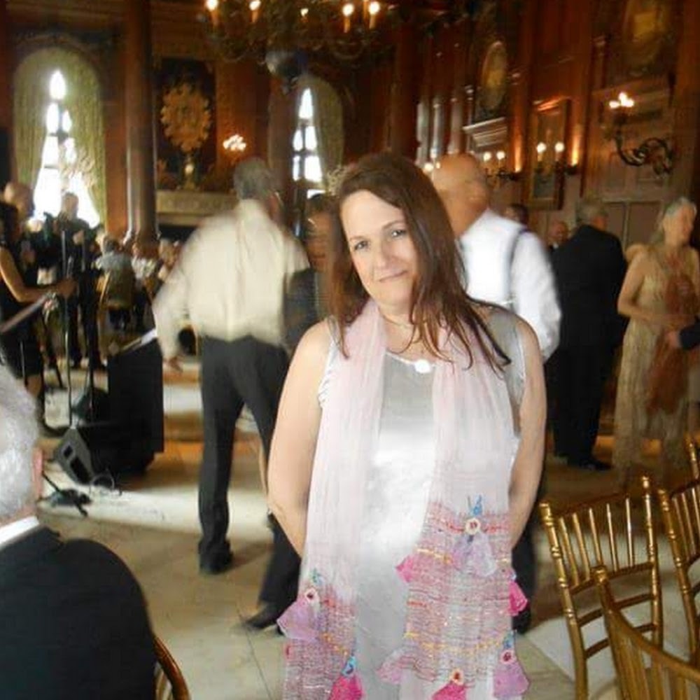 Meet your Posher, Kelley